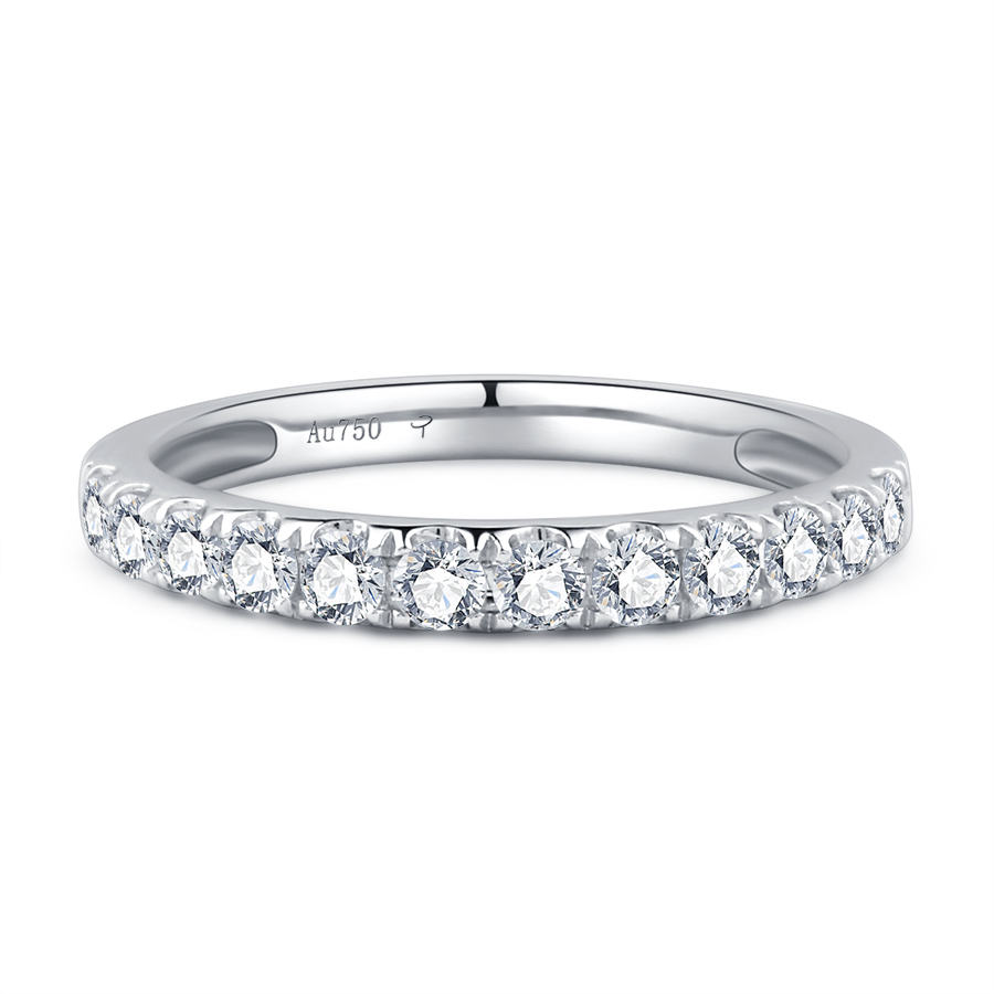 18K GOLD DIAMOND RING